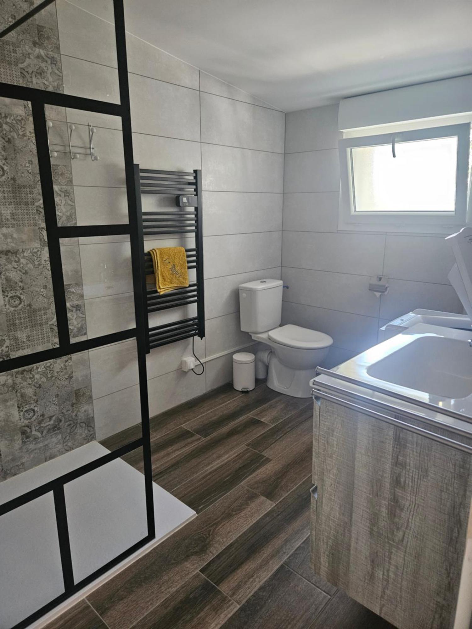 Le Rubiz Apartment La Coucourde Ngoại thất bức ảnh